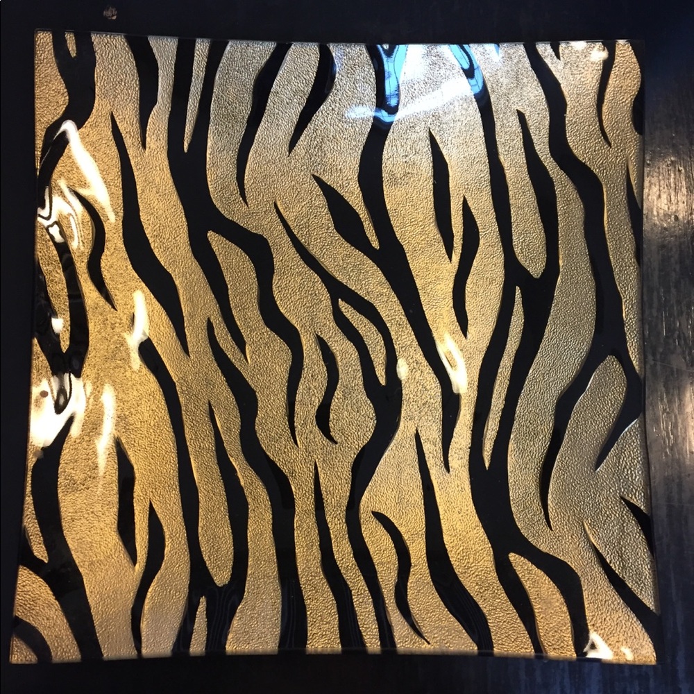 4 Tiger Stripe Square Glass Plates  silver & gold